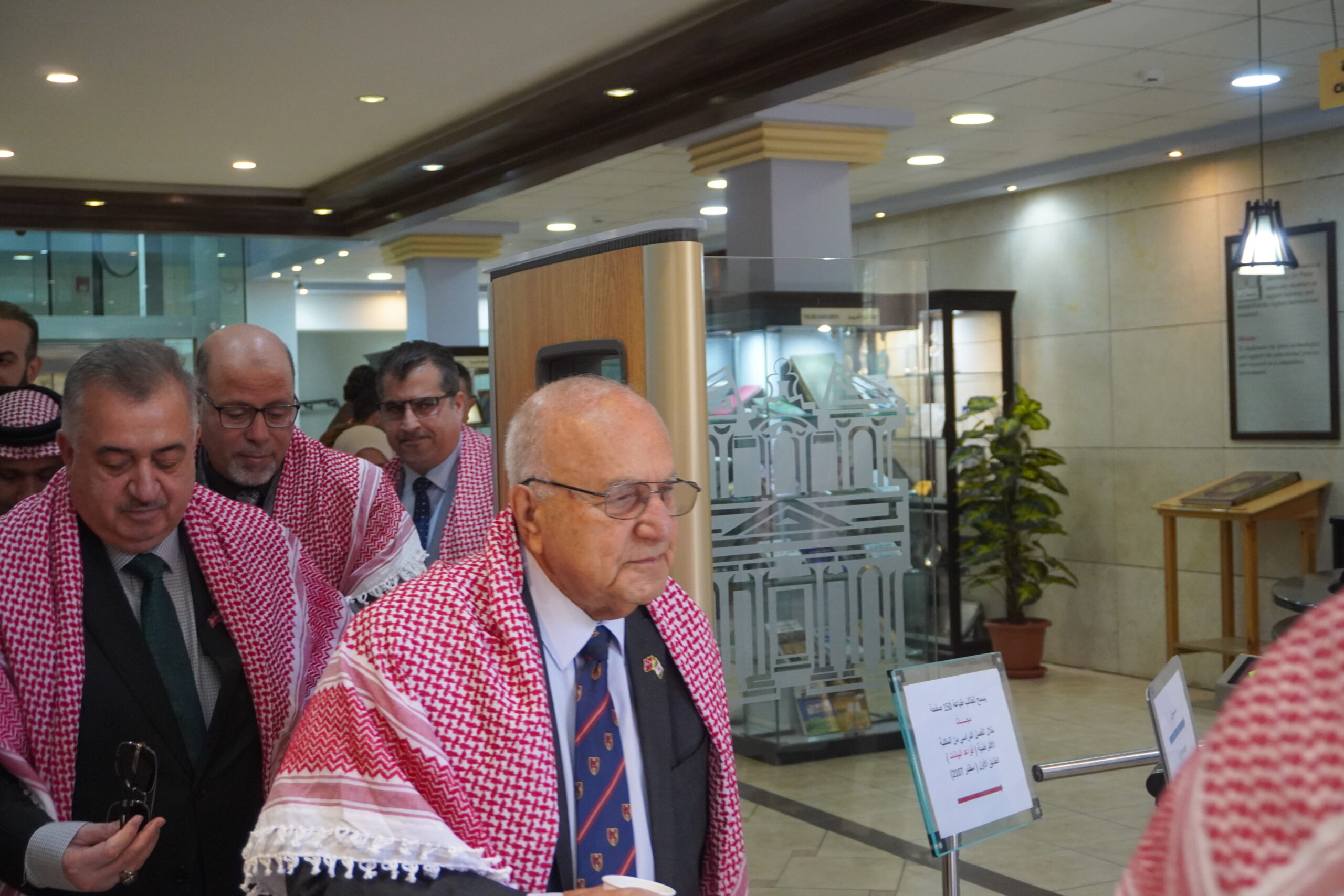جامعة البترا تحتفل بعيد الاستقلال الـ79 وسط حضور رسمي وثقافي متنوع