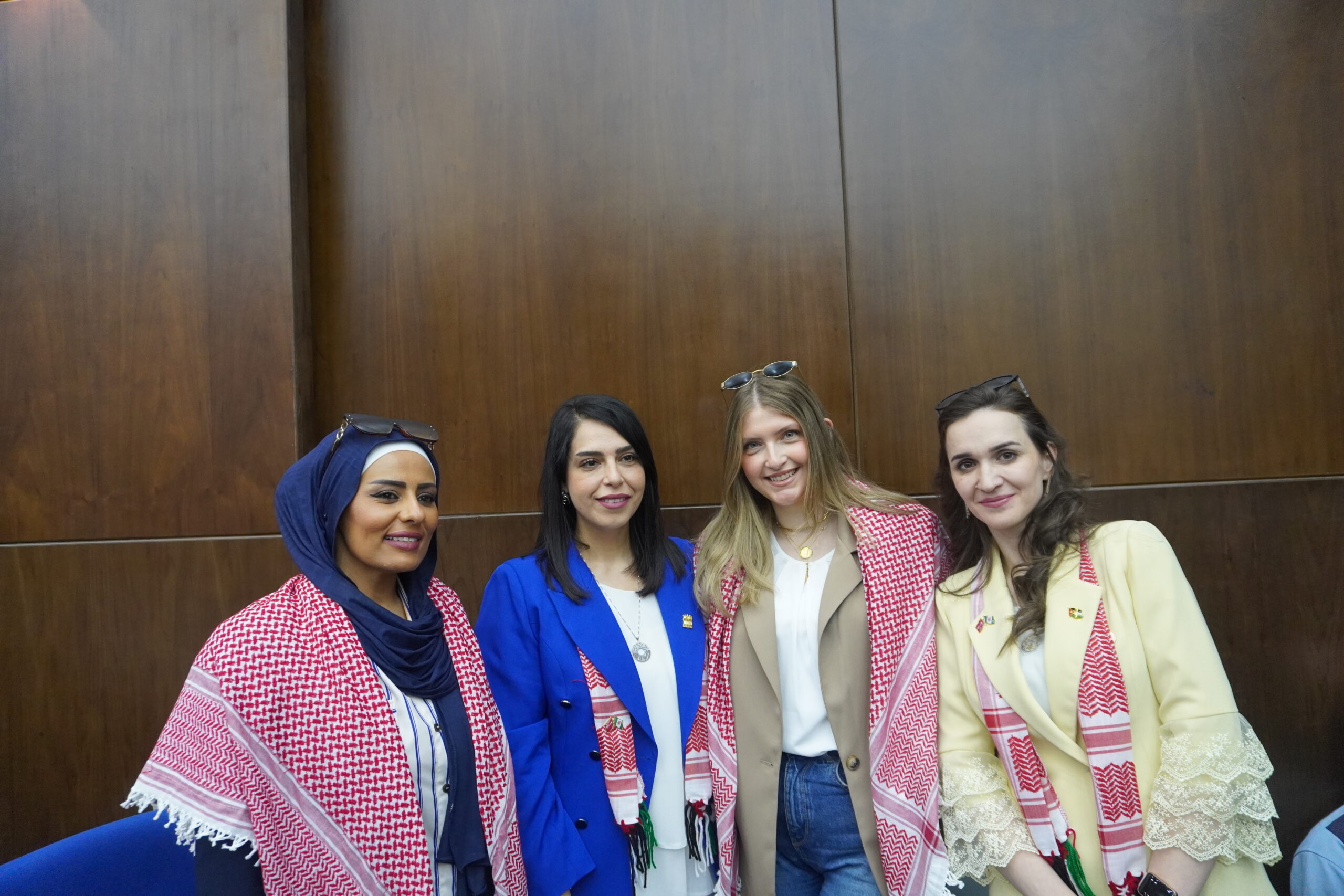 جامعة البترا تحتفل بعيد الاستقلال الـ79 وسط حضور رسمي وثقافي متنوع