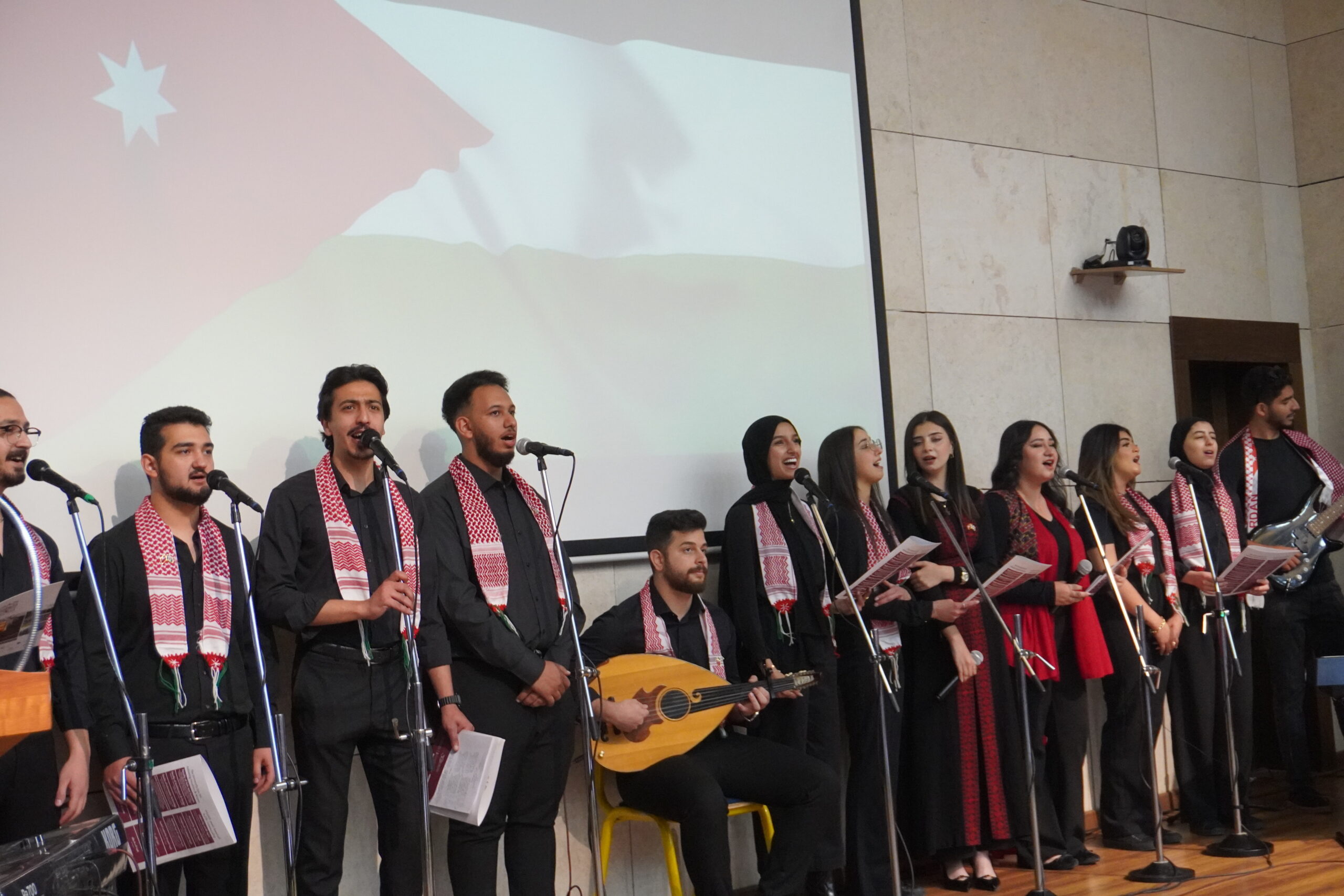 جامعة البترا تحتفل بعيد الاستقلال الـ79 وسط حضور رسمي وثقافي متنوع