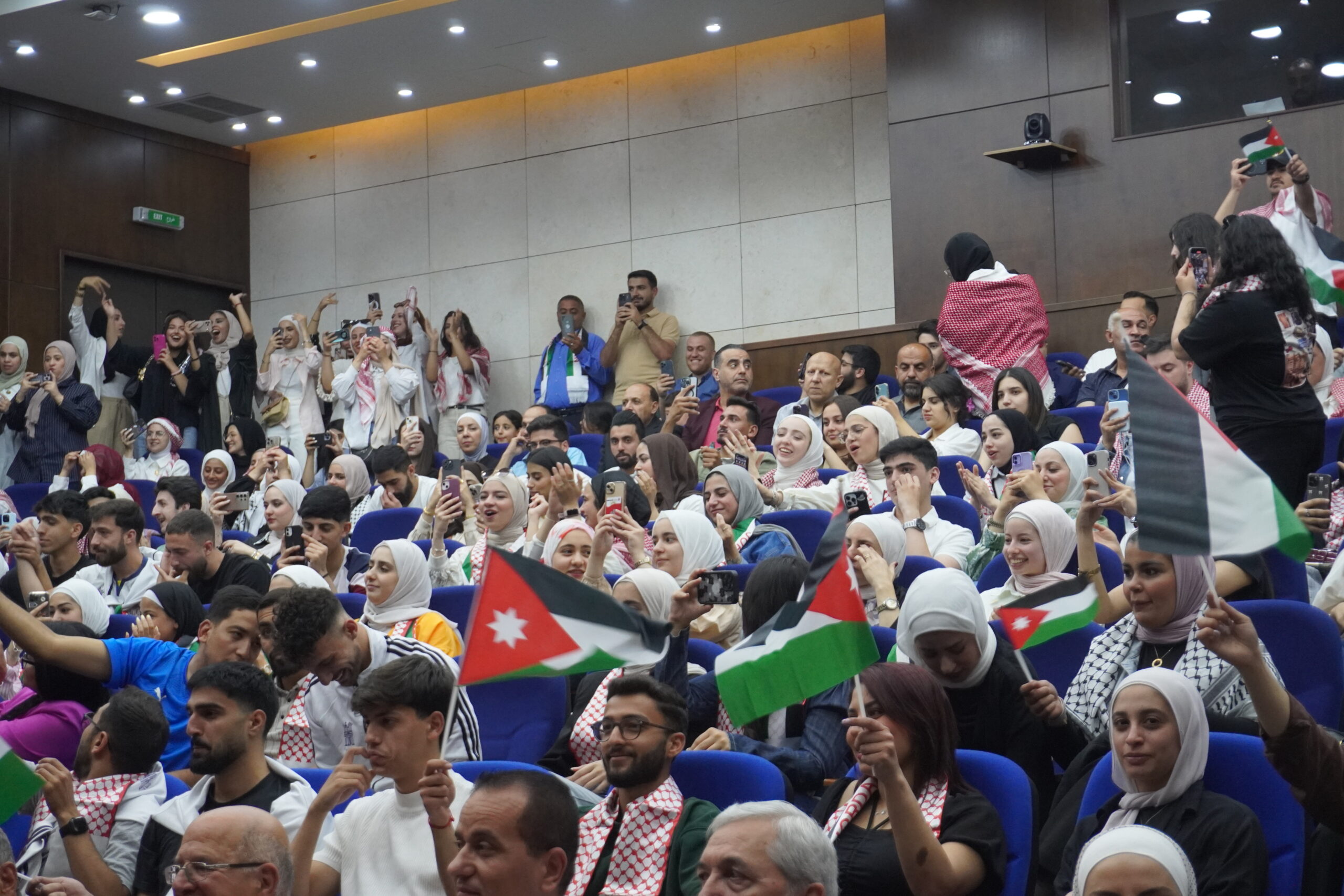 جامعة البترا تحتفل بعيد الاستقلال الـ79 وسط حضور رسمي وثقافي متنوع