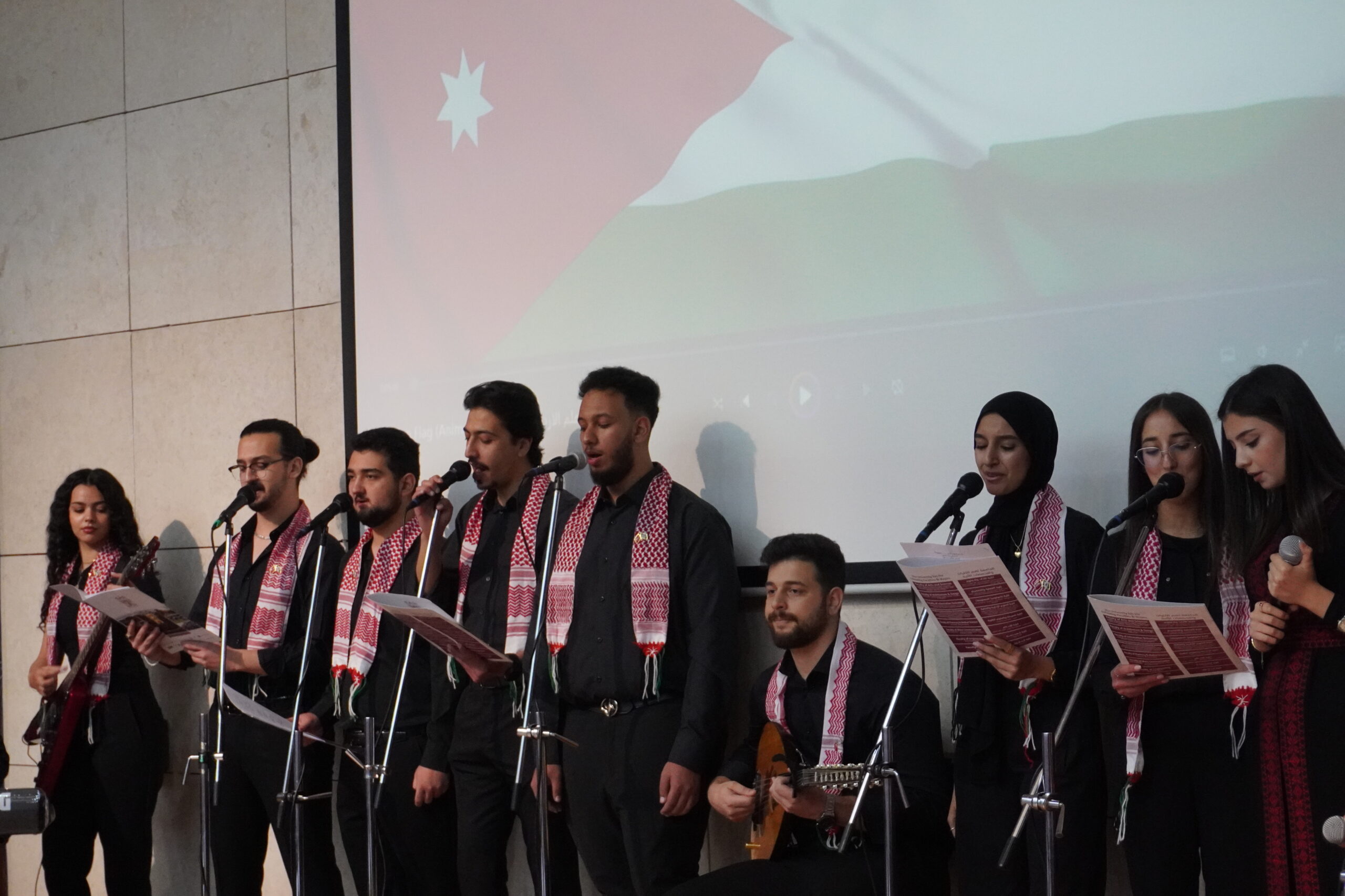 جامعة البترا تحتفل بعيد الاستقلال الـ79 وسط حضور رسمي وثقافي متنوع