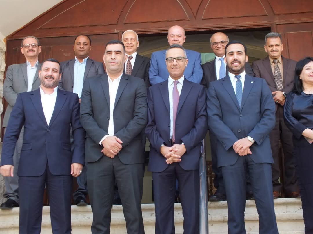 الفايز يزور نقابة الصحفيين ويهنئ المجلس الجديد