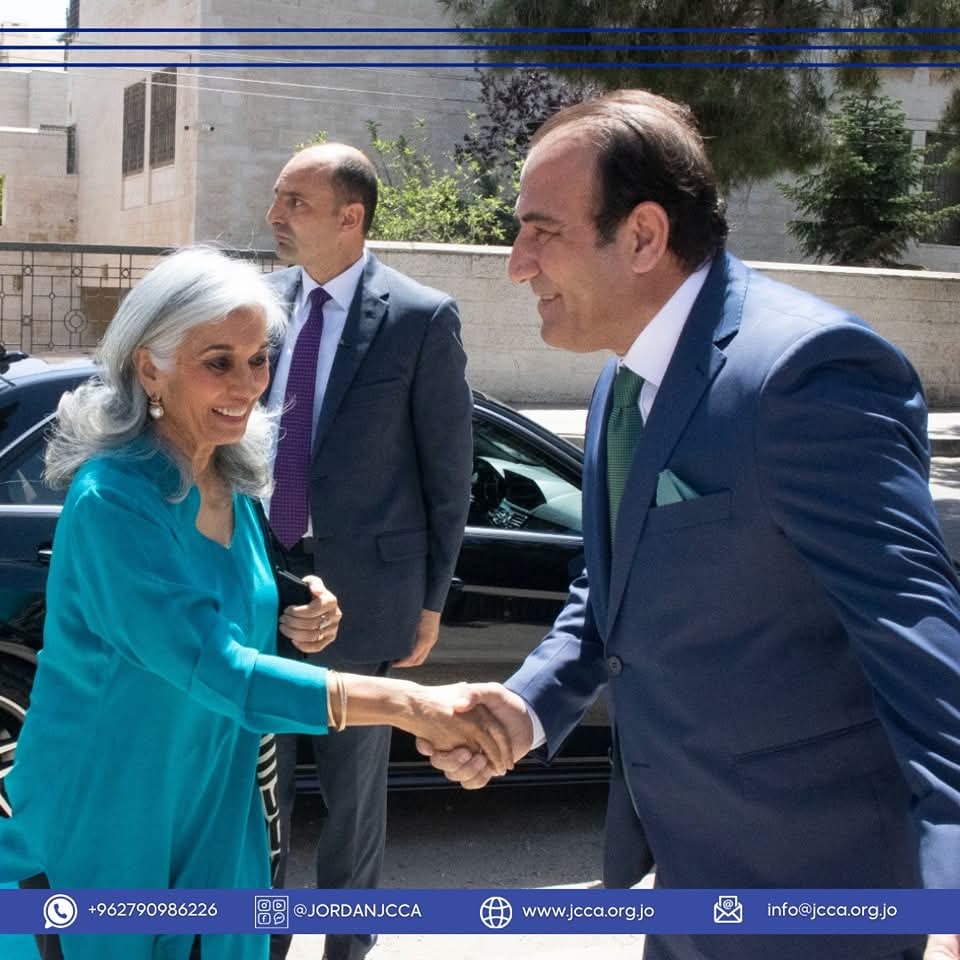الأميرة ثروت الحسن تفتتح معرض "البنيات" للتربية الخاصة