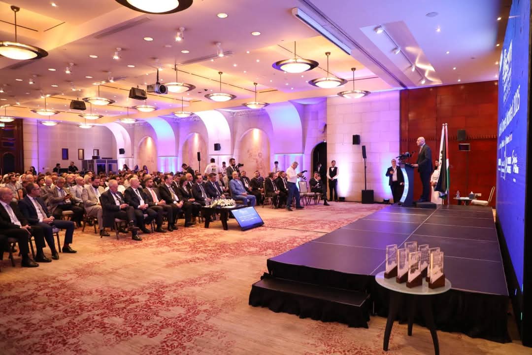 مندوبا عن رئيس الوزراء ، وزيرة السياحة والاثار تطلق فعاليات ملتقى "مينا تراڤل"