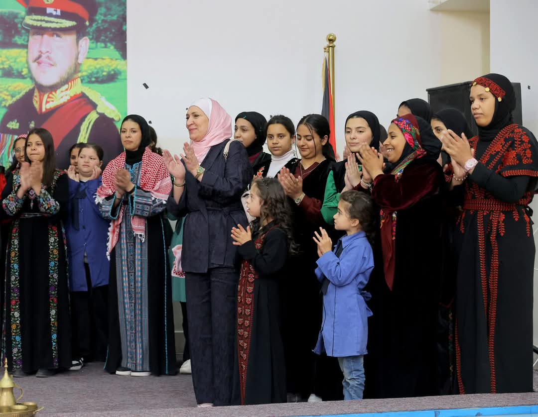 "التربية النيابية" تزور كلية لومينوس ومدرسة أم عبهرة