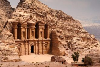 إقليم البترا يعلن عن استئناف مشاريع منحة سياحة النمو الأخضر الممولة من الوكالة الأمريكية للتنمية الدولية “USAID” في البترا