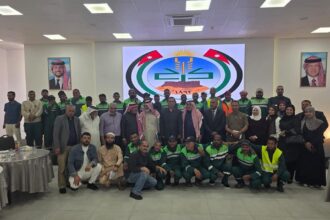 جمعية شهداء مؤتة تكرم عمال الوطن في بلدية الكرك