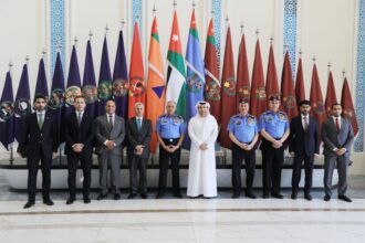 مدير الأمن العام يلتقي رئيس "الإنتربول" لبحث سبل التعاون الأمني الدولي