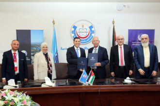 نقابة المهندسين وجامعة العلوم والتكنولوجيا توقعان مذكرة تفاهم لتعزيز التعاون الأكاديمي والمهني