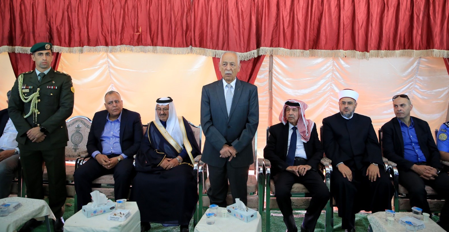 مندوبا عن الملك وولي العهد...العيسوي يعزي عشائر الشراري والعمرو والحباشنة