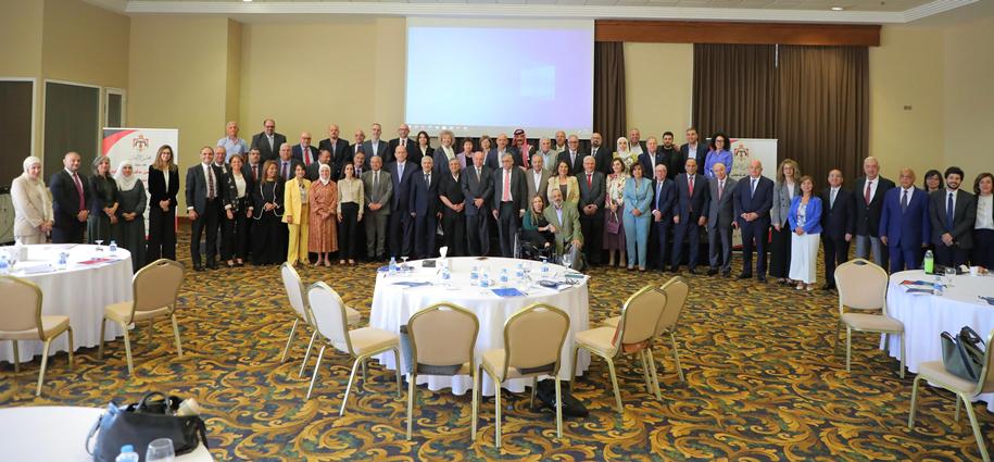 صورة حول : رئيس جامعة البترا يستعرض إنجازات الجامعة ورؤيتها المستقبلية في مؤتمر التعليم العالي رئيس جامعة البترا يستعرض إنجازات الجامعة ورؤيتها المستقبلية في مؤتمر التعليم العالي