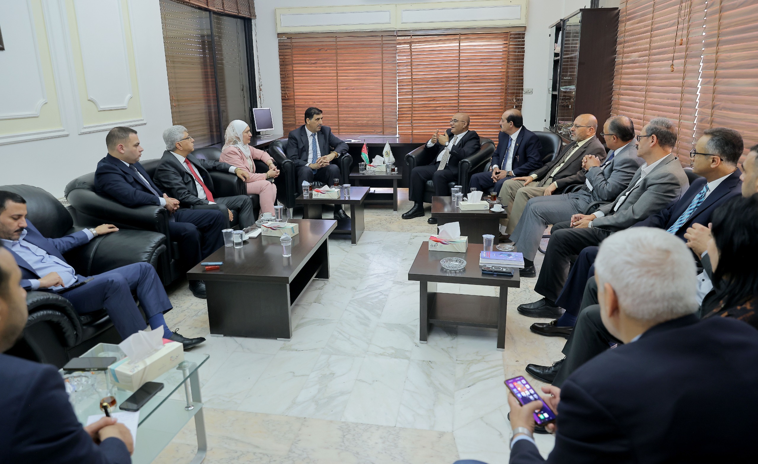 "الإعلام النيابية "تزور نقابة الصحفيين