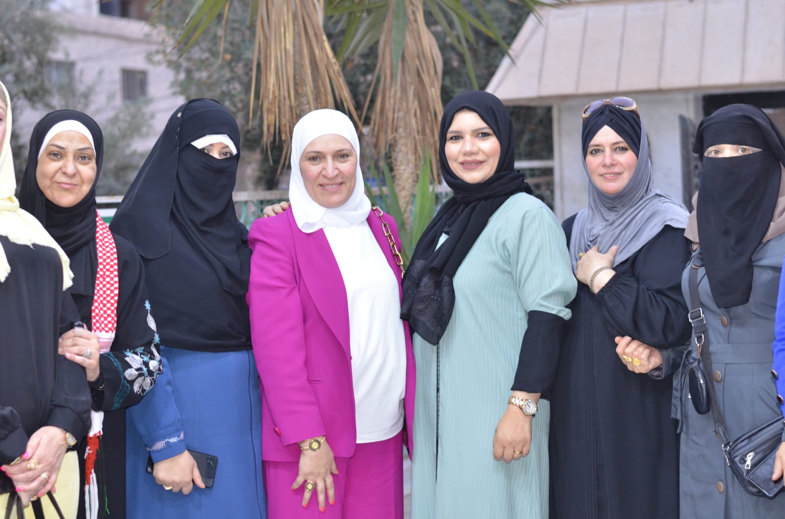 برعاية النائب الجراح.. انطلاق جلسات حوارية حول قضايا المرأة في الزرقاء