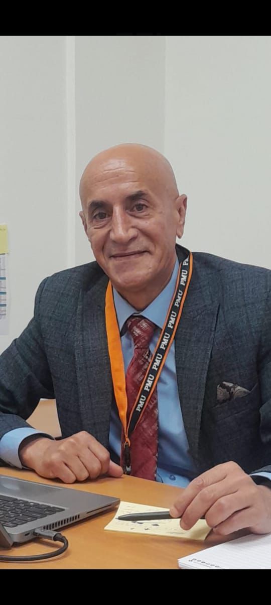 الدكتور يحيى الدعجة يحصد جائزة "أفضل باحث سنوي" من جامعة الأمير محمد بن فهد