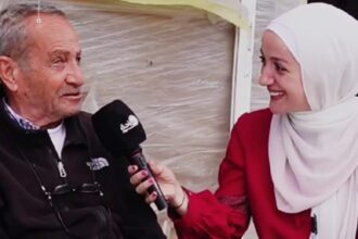 "حب من أول خبطة".. أردني يروي بداية تعارفه الطريفة مع زوجته( فيديو)