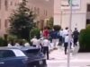 بالفيديو.. طلاب يعتدون على رئيس جامعة عجلون