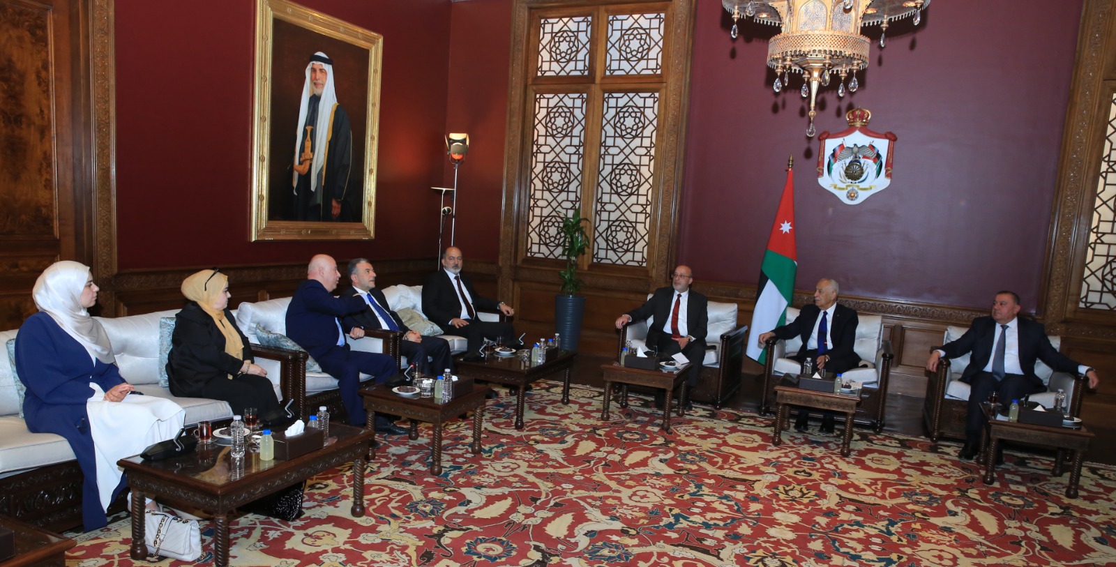 العيسوي: الأردن بقيادة الملك ووعي أبنائه متمسك بوحدة وإرادة إصلاح ووفاء لقضية فلسطين