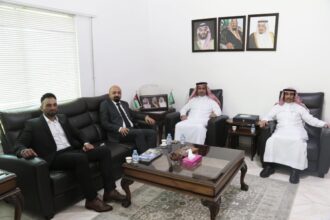 القائم بأعمال الملحقية الثقافية السعودية يستقبل عميد الكلية الجامعية الوطنية للتكنولوجيا