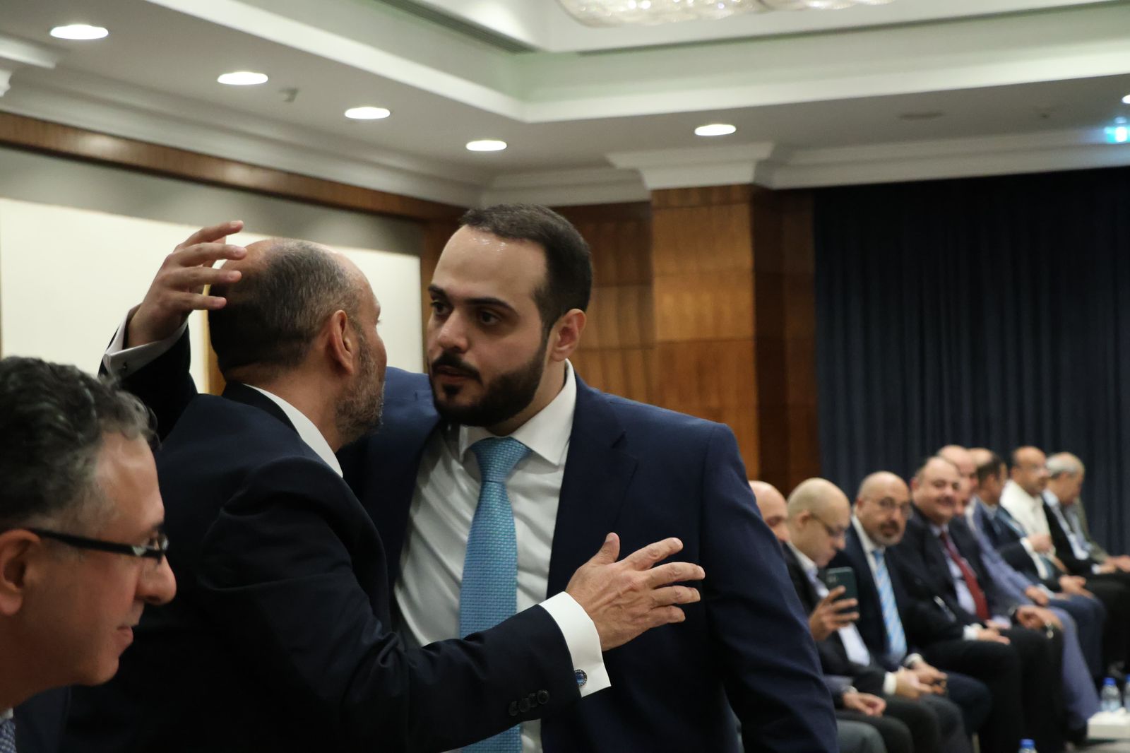 آل يعيش وآل كنعان مصاهرة ونسب .. الوزير القضاة طلب والشيخ الخريشا اعطى