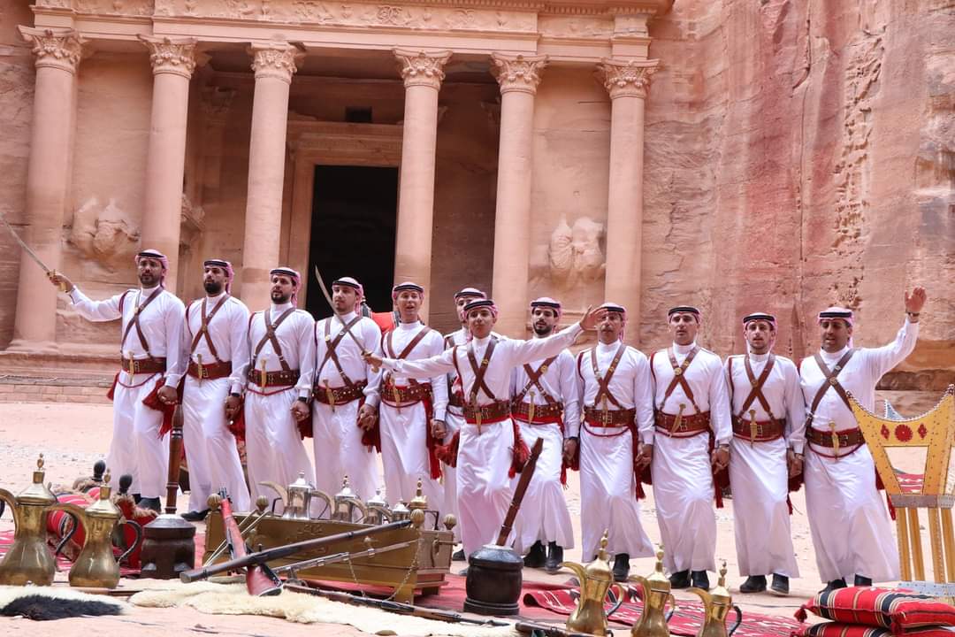 فرقة معان للفلكلور الشعبي تشارك في مهرجان انديلى في سويسرا