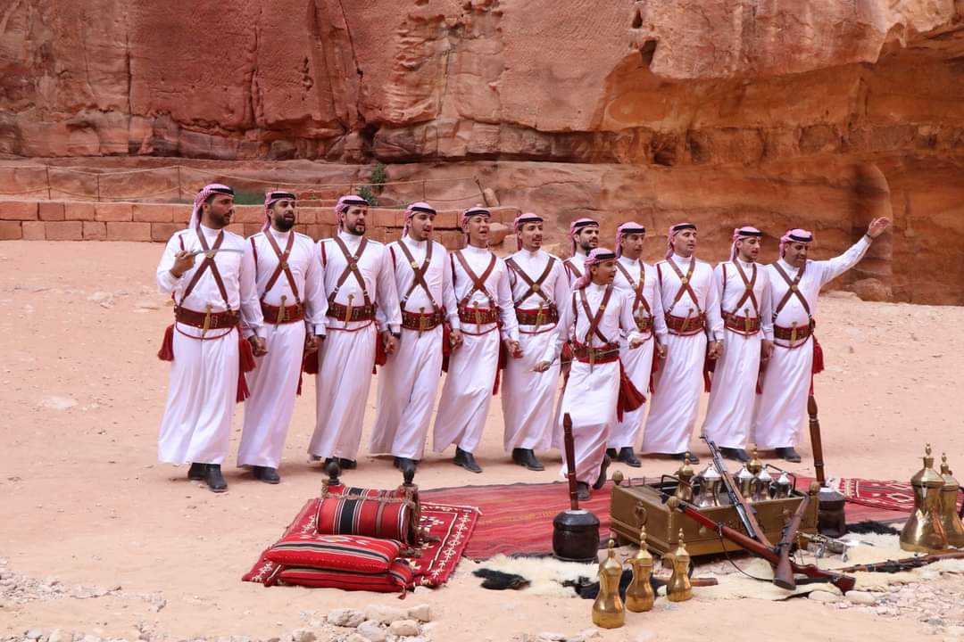 فرقة معان للفلكلور الشعبي تشارك في مهرجان انديلى في سويسرا