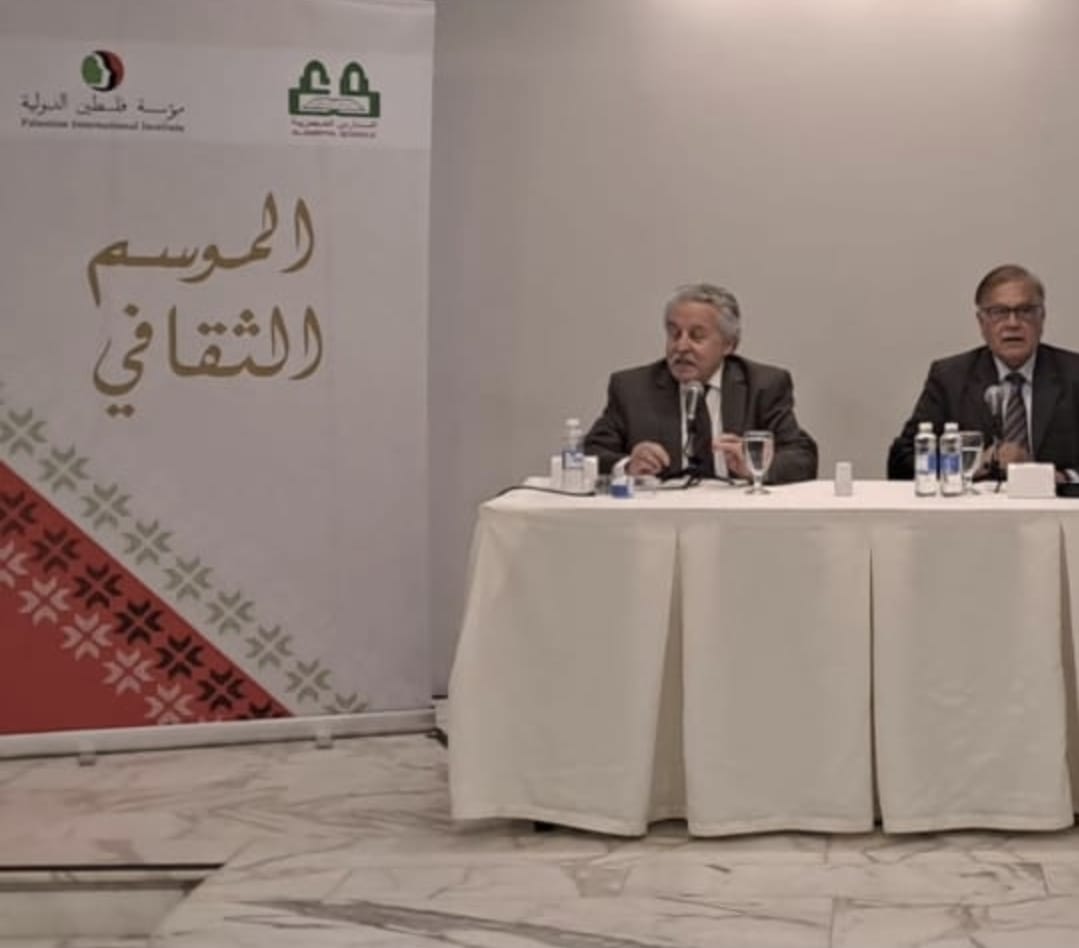 الدكتور خالد الشمري يقدم في منتدى"العصرية الثقافي" قراءة معمقة في المشهد الاقتصادي العراقي