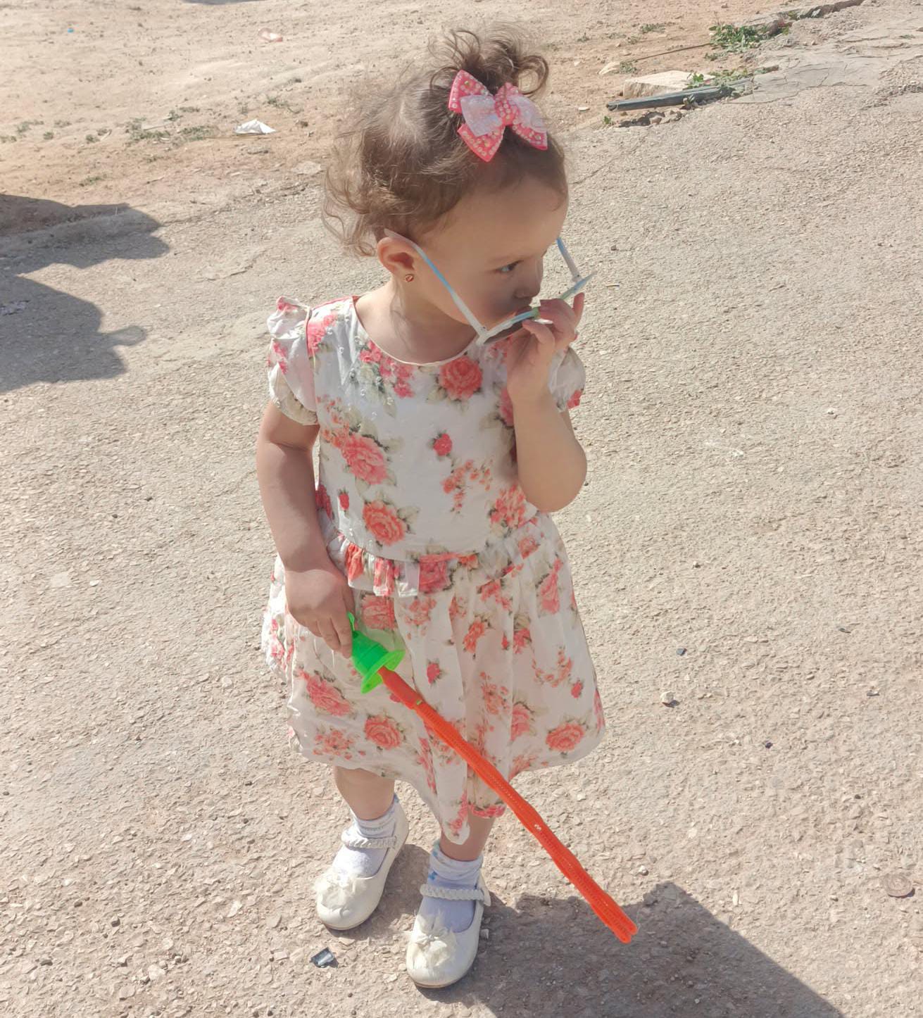 سويدان تهنئ زينة بعيد ميلادها الثاني
