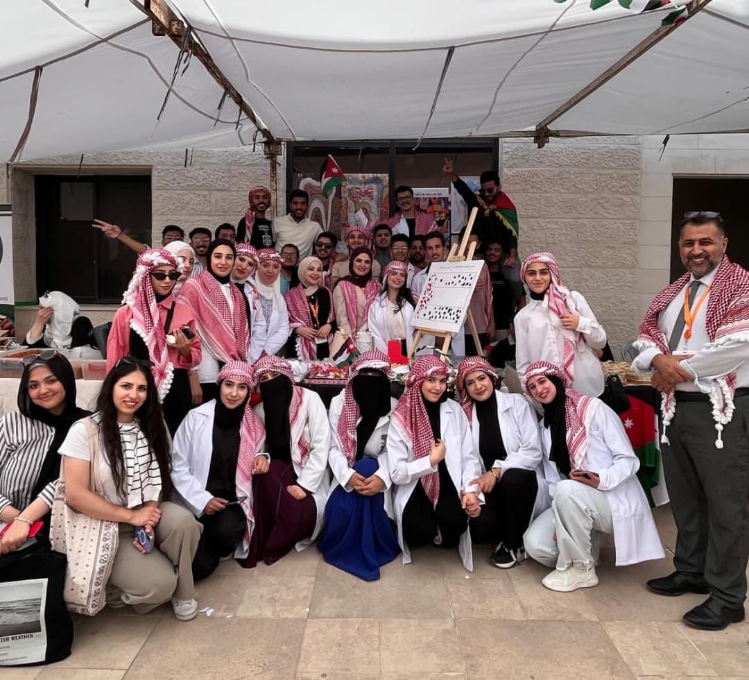الكلية الجامعية الوطنبة للتكنولوجيا تحتفل بعيد الاستقلال 79