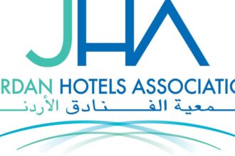 جمعية الفنادق تُثمّن قرار مجلس الوزراء بتعديل ضريبة الخدمة في المنشآت الفندقية من 5% إلى 7%
