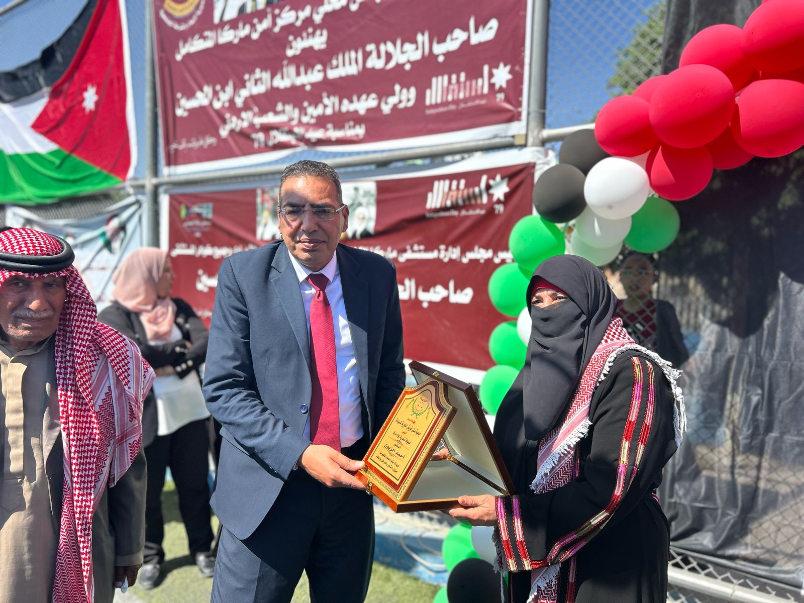 (بالفيديو والصور) ماركا الشمالية تحتفل بعيد الاستقلال بمهرجان وطني حاشد