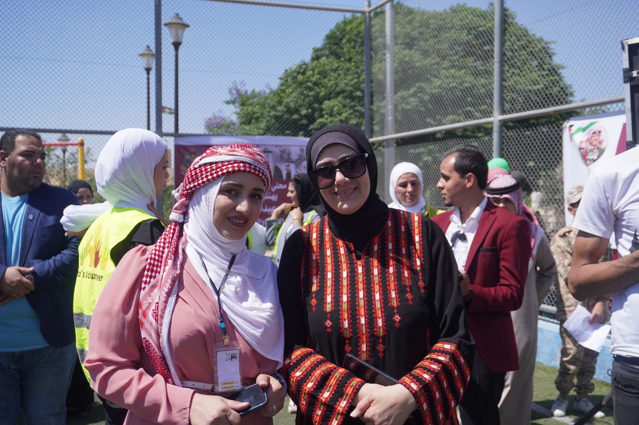 (بالفيديو والصور) ماركا الشمالية تحتفل بعيد الاستقلال بمهرجان وطني حاشد