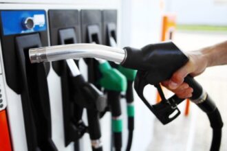 انخفاض أسعار البنزين وارتفاع الديزل والكاز عالمياً
