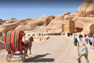 ارتفاع ملحوظ في الدخل السياحي وحوالات المغتربين خلال الربع الأول من 2025