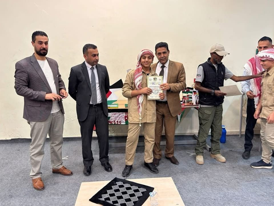 السلامات يرعى تخريج الفوج الثاني من طلبة “الجيش الشعبي” في مدرسة عبد المنعم رياض الأساسية الثانية للبنين