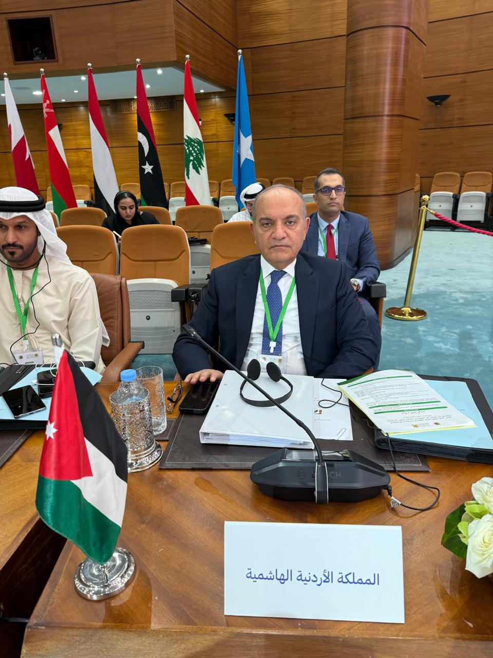 السفير العضايلة يترأس الوفد الأردني لمنتدى التعاون العربي الصيني