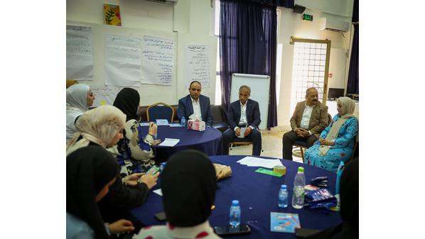 حسان يوجه بالتوسع في إقامة برامج التدريب والدورات المهنية للشباب