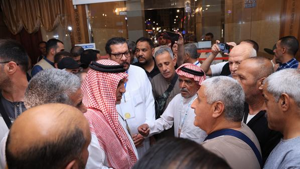 وزير الأوقاف يتفقد الحجاج الأردنيين في المدينة المنورة