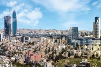 الحكومة تكرم عمالاً من القطاع البلدي بمناسبة عيد العمال