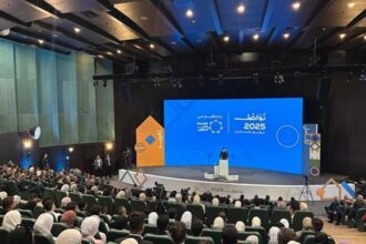 ولي العهد يدعو من منتدى تواصل إلى إيجاد حلول لندرة المياه والبطالة والحفاظ على الإرث