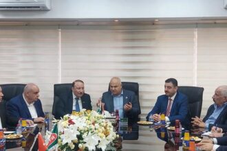وزير العمل: مصانع الدرة نموذج ناجح للاستثمار الصناعي الغذائي في الأردن
