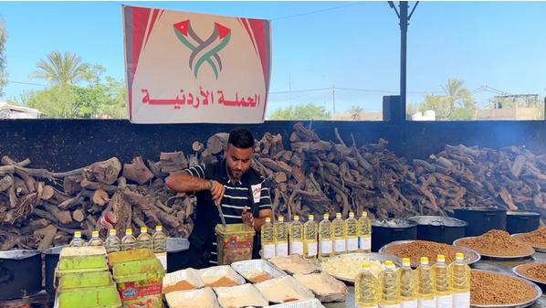 مطبخ الحملة الأردنية يواصل تقديم الوجبات في غزة