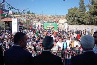 محافظة البلقاء تحتفل بعيد الاستقلال الـ79