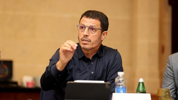 الأندية المحلية والمدربون الوطنيون ركيزة للمنتخبات