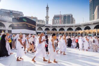 السعودية: لن نسمح بأي مخالفات تؤثر على الحجاج