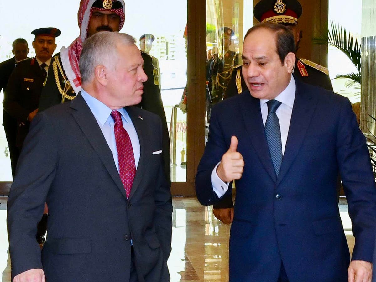 الملك يتبادل التهاني هاتفيًا مع الرئيسين المصري والفلسطيني بمناسبة عيد الأضحى