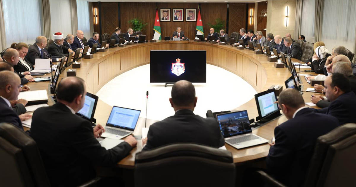 الحكومة تقرّ حزمة إجراءات لتعزيز الخدمات وتحديث المؤسسات