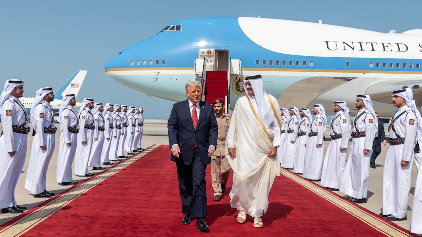 أمير قطر يتلقى اتصالًا من ترامب بشأن الهجوم على "العديد"