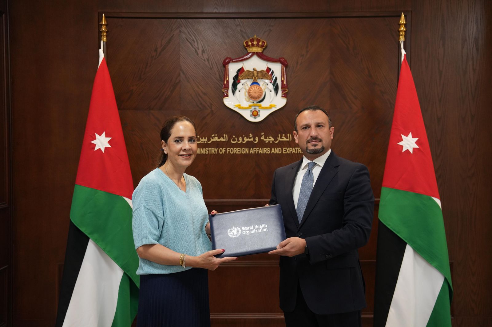 الخارجية تتسلم رسالة اعتماد الشنقيطي ممثلة لمنظمة الصحة العالمية
