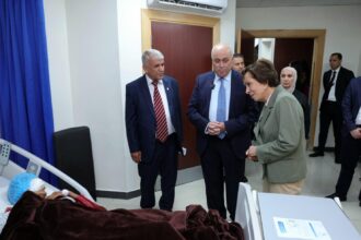 الأميرة بسمة تطمئن على مرضى حملة البر والإحسان