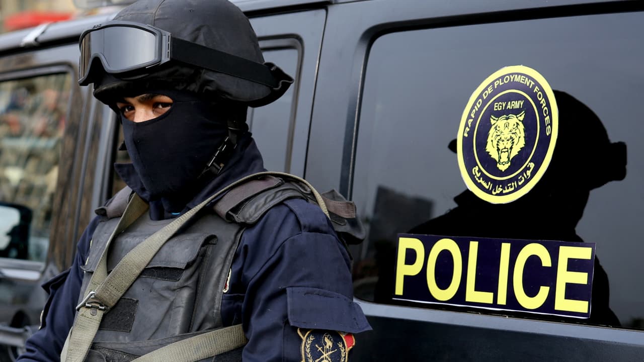 عاجل | أم تقتل أطفالها الثلاثة خنقًا وتبلغ عن نفسها في مصر